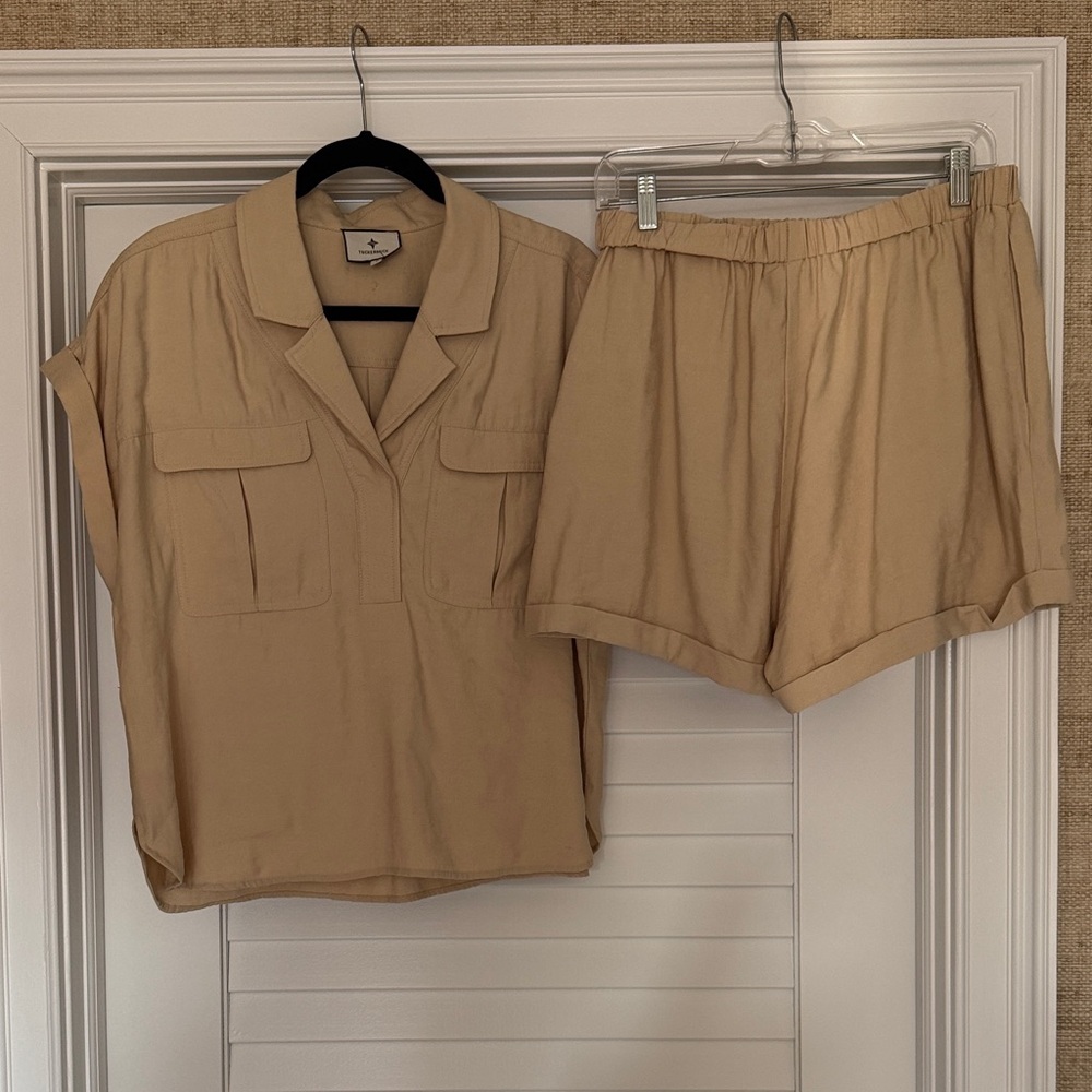Tuckernuck Tan Women Shorts & Top